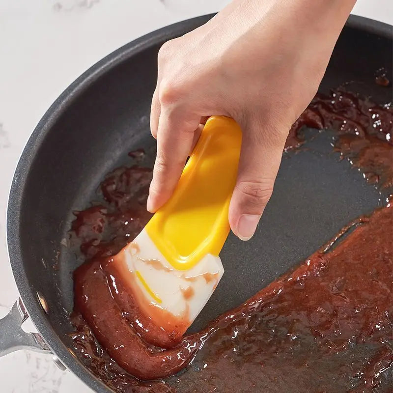 CleanSweep Silicone Spatula
